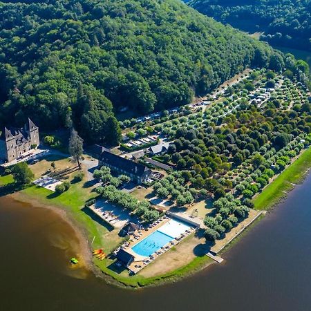 Camping Le Chateau Du Gibanel Saint-Martial-Entraygues 외부 사진