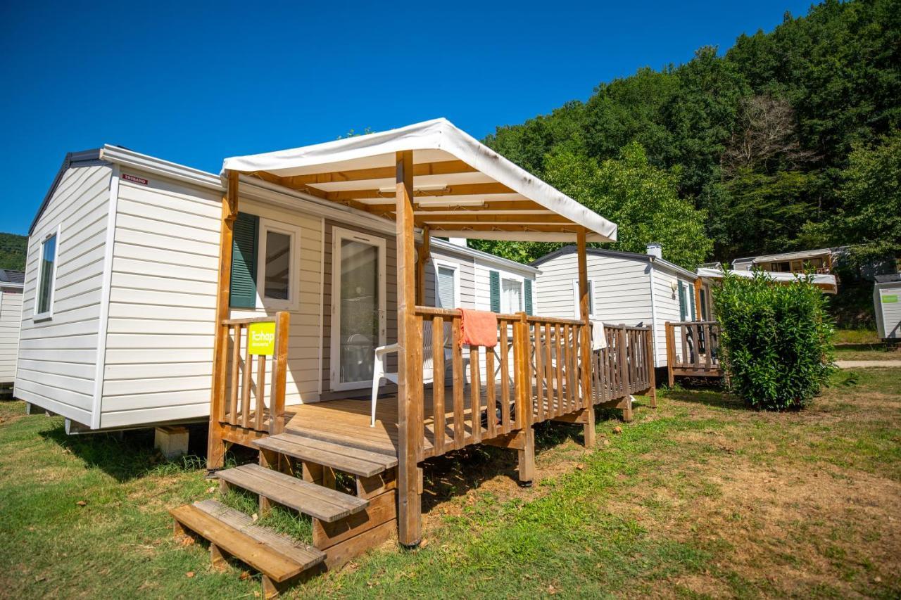 Camping Le Chateau Du Gibanel Saint-Martial-Entraygues 외부 사진