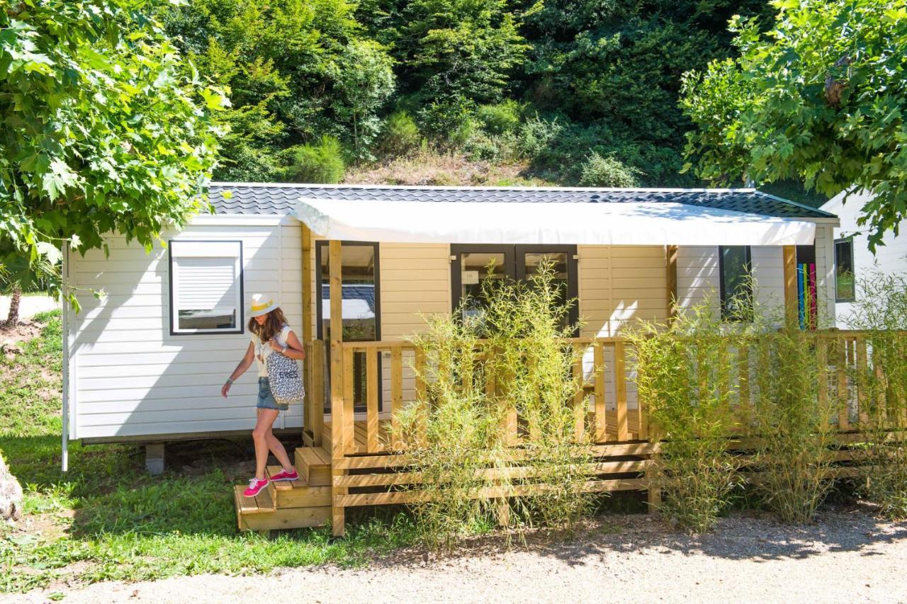 Camping Le Chateau Du Gibanel Saint-Martial-Entraygues 외부 사진
