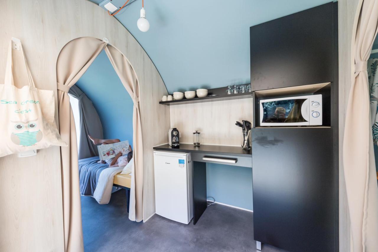 Camping Le Chateau Du Gibanel Saint-Martial-Entraygues 외부 사진