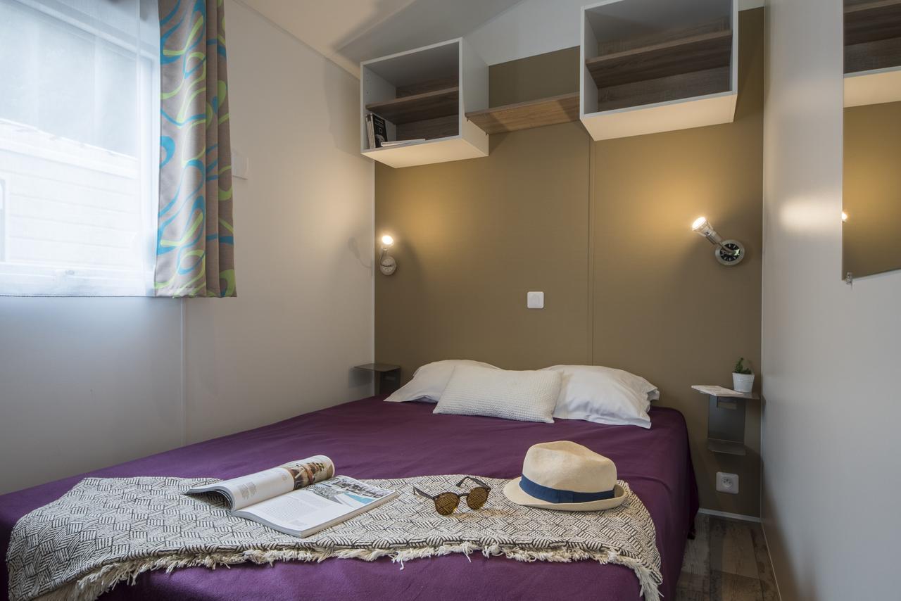 Camping Le Chateau Du Gibanel Saint-Martial-Entraygues 외부 사진